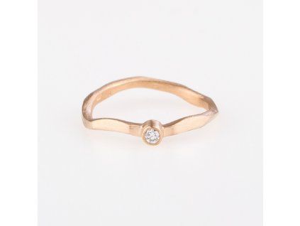 RING AURI MIT BRILLIANT / matt