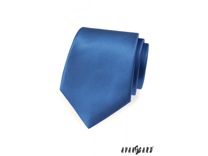 Modrá kravata s jemným rýhováním