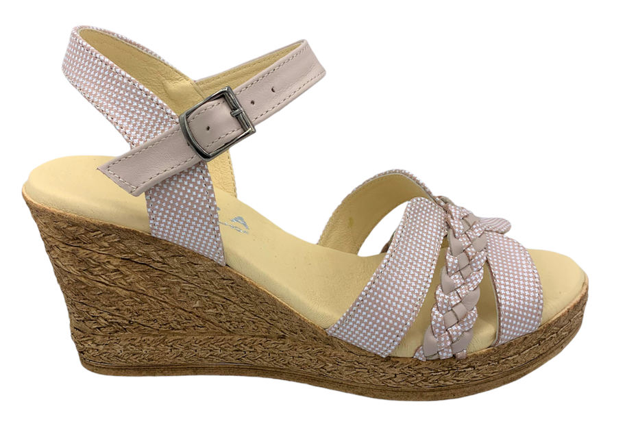 Dámské kožené sandály na klínku Kira 3063 béžové Velikost: 41 (EU)