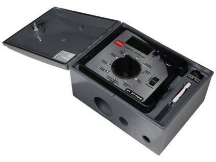 Riadiaca jednotka Custom Command pre 24 sekcií v ochr.plast.skrinke