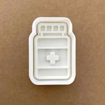 Lekarnicka Lahvicka 01