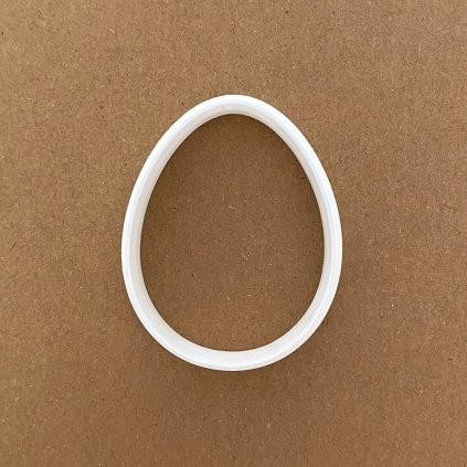 VajickoObrys Square 01