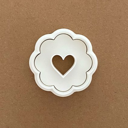 Kyticka linecke srdicko 01