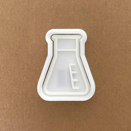 Kadinka ZuzeneHrdlo Top 01