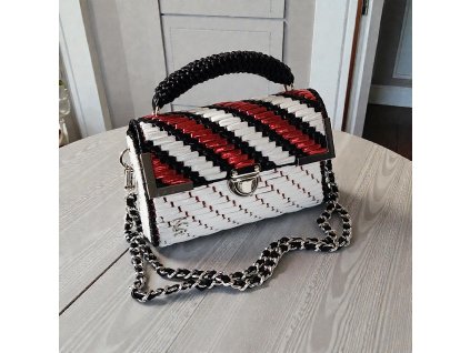 roxy cervena vizoska