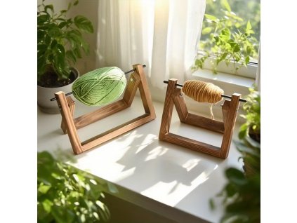 Dřevěný držák na přízi