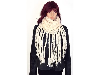 Pletený tunel s třásněmi 1