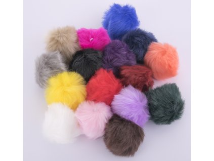Bambule 8 cm z umělé kožešiny s gumovým poutkem 1