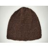 Tmavě hnědá čepice z ručně předené příze