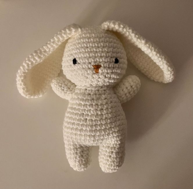 Amigurumi zajačik z priadze YarnArt Jeans