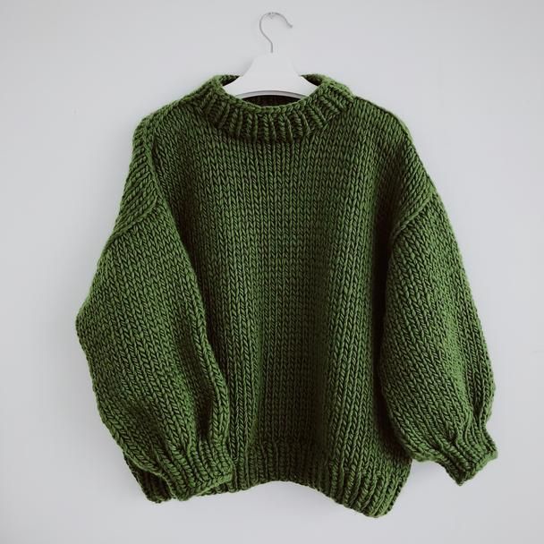 Hand made sveter 