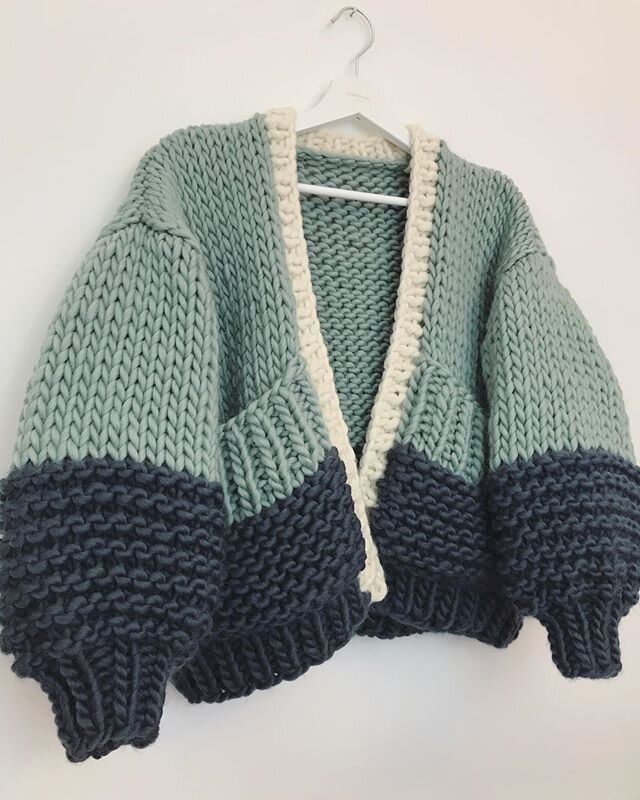 Hand made svetrík – tradičný vzor