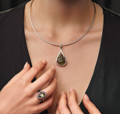 Choosing the Perfect Jewelry for an Upcoming Social Event