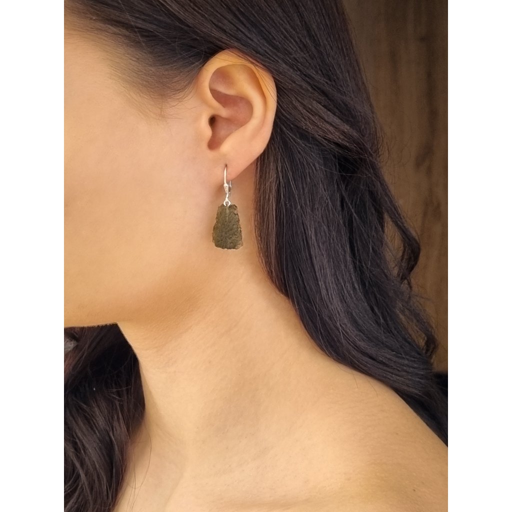 Silver dangle earrings with uncut beads 2000337430004