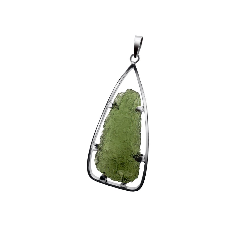 Stříbrný přívěsek s vltavínem