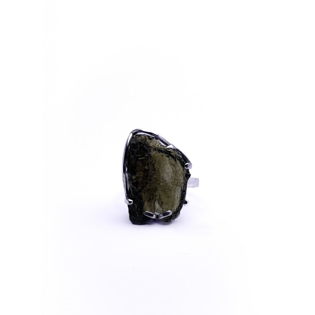 Stříbrný prsten s neopracovaným vltavínem 2000081050008