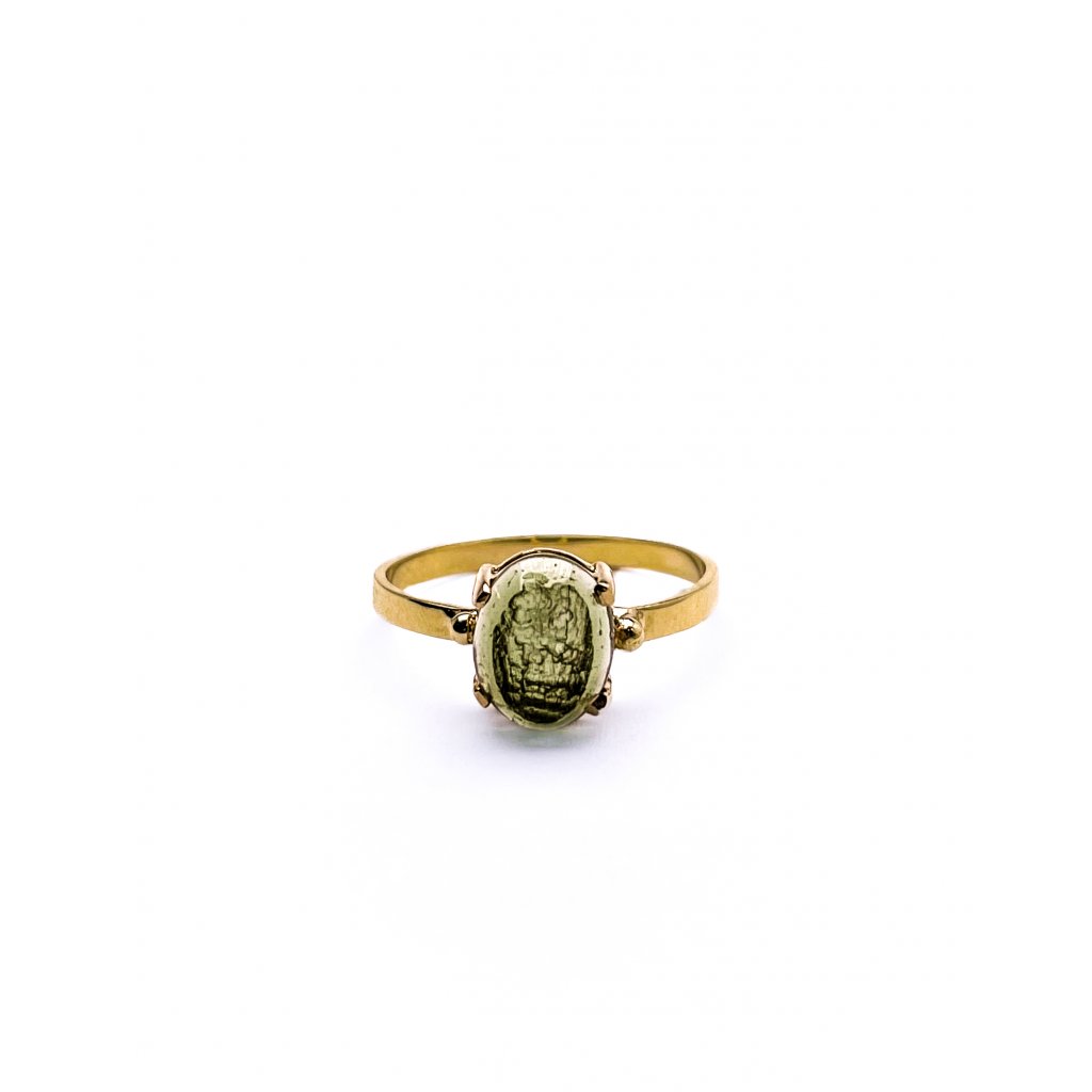 Zlatý prsten s vltavínem,polobrus 1911