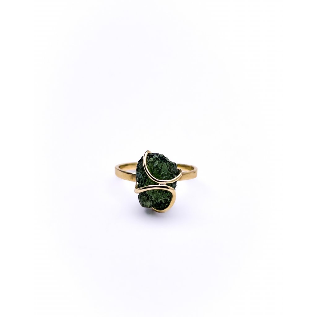 Moldavite ring in gold 2000267830004