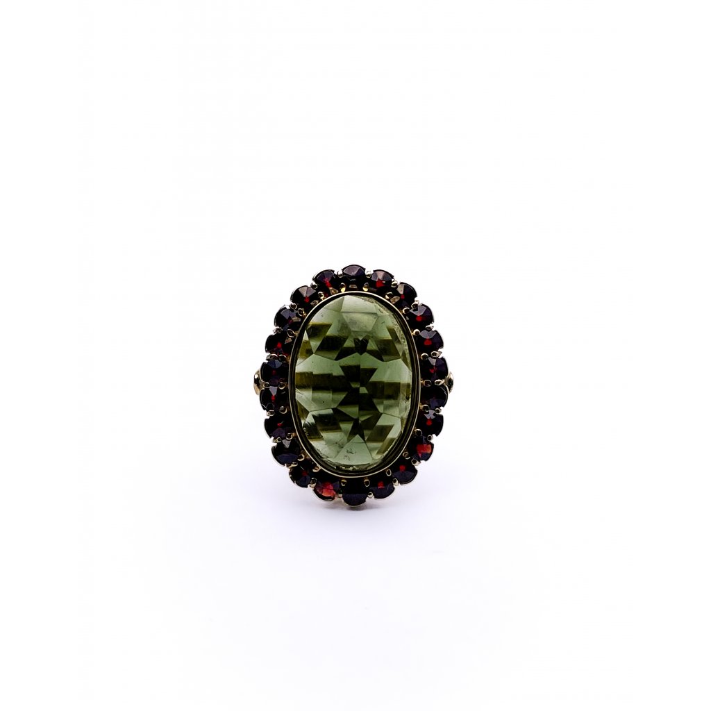 Moldavite ring in gold with garnet 2000275050005