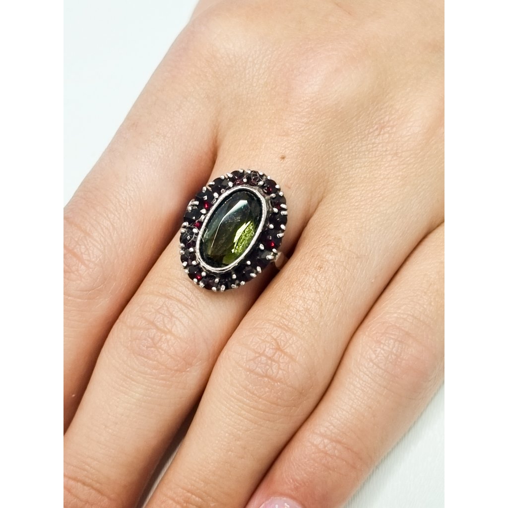 Moldavite ring in silver with garnet 2000289060007