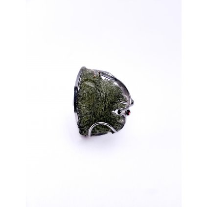 Stříbrný prsten s neopracovaným vltavínem 2000093830001