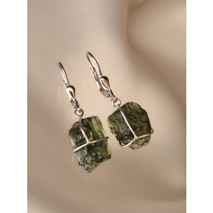 Náušnice ze stříbra s přírodními nebroušenými vltavíny 2000352340005