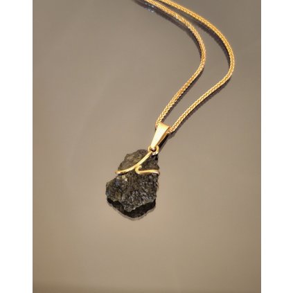 Zlatý přívěsek s vltavínem 25 0051