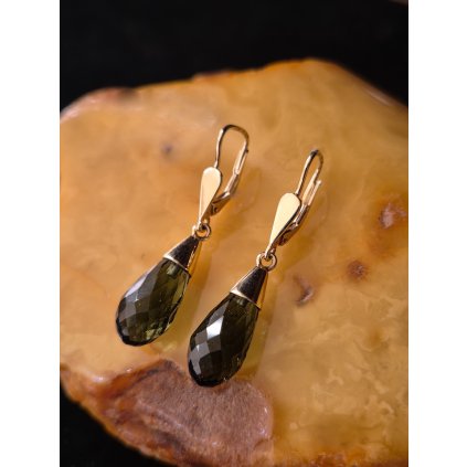 Zlaté visací náušnice s vltavíny ve tvaru kapek P20 0149