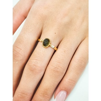 Zlatý prsten s vltavínem P2000307350004