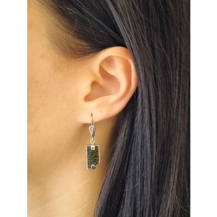 Stříbrné náušnice s vltavíny P36 0057