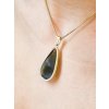 Luxury gold pendant with drop-shaped Moldavite P2000286720003