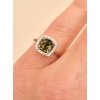 Stříbrný prsten s vltavínem a zirkony 2000352740003