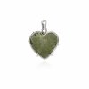 Stříbrný přívěsek s vltavínem srdce 37 0393