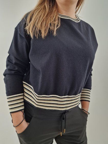 1780 damsky lehky svetr oversize 38 42