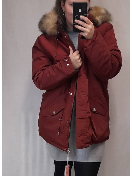 Kabát parka zimní dámská nadrozměr (3XL-7XL) POLSKÁ MÓDA MTN21MHM-W557BIG (Velikost 3XL, Barva tmavě červená)