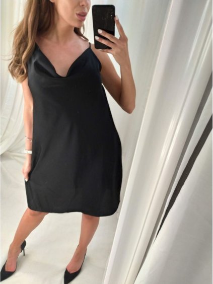 Šaty letní na ramínka satén dámské (S/M ONE SIZE) ITALSKÁ MÓDA IMPHD225893/DR (Velikost S/M/L, Barva Černá)