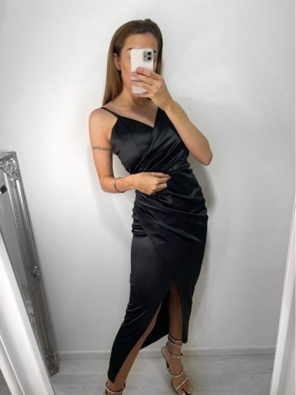 Šaty společenské dlouhé elegantní na ramínka satén dámské (S/M ONE SIZE) ITALSKÁ MÓDA IMPSH236357A/DU (Velikost S/M/L, Barva Černá)
