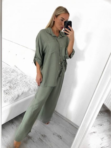 Souprava kalhoty dlouhé a košile dlouhý rukáv dámská nadrozměr (L/XL/2XL ONE SIZE) POLSKÁ MÓDA IMWT23BELLA/DU (Velikost L/XL, Barva béžová)