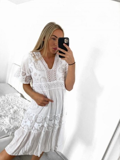 Šaty letní nadměrné krajkové krátký rukáv dámské M/L ONE SIZE) ITALSKÁ MÓDA IMBM230501/DUR (Velikost M/L, Barva bílá)