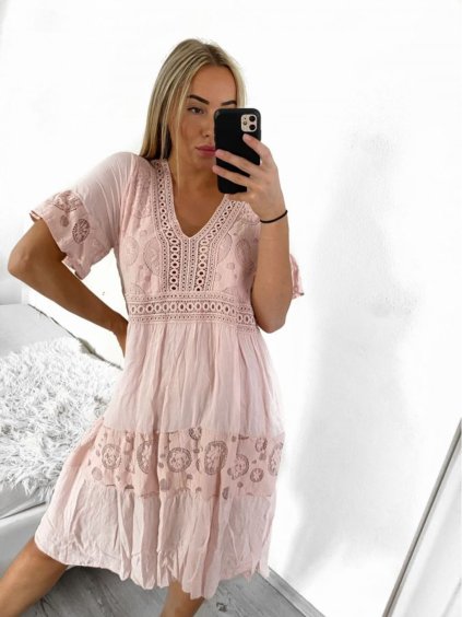 Šaty letní nadměrné krajkové krátký rukáv dámské M/L ONE SIZE) ITALSKÁ MÓDA IMBM230501/DUR (Velikost M/L, Barva bílá)