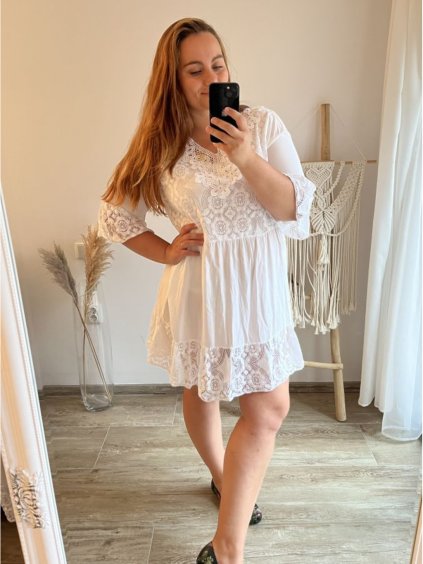 Šaty krajkové s krátkým rukávem nadrozměr dámské (XL/2XL one sine) ITALSKÁ MÓDA IM923OLIVIA/DUR (Velikost XL/2XL, Barva bílá)
