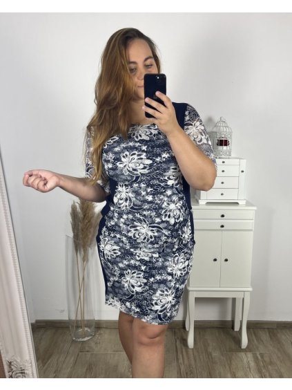 Šaty elegantní společenské 3/4 rukáv dámské nadrozměr (44-54) POLSKÁ MÓDA PMF23MARINA/DU (Velikost 44, Barva modrá)