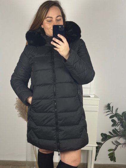 Bunda zimní s kapucí dámská nadrozměr (3XL-7XL) POLSKÁ MODA BLI2381296/DU (Velikost 3XL, Barva Černá)