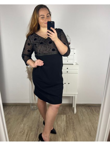 Šaty elegantní dlouhý rukáv dámské nadrozměr (42-50) POLSKÁ MÓDA PMLTR24K-750/DU (Velikost 42, Barva Černá)