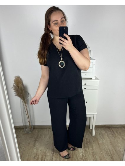 Souprava s řetízkem oversize kalhoty a tričko s krátkým rukávem  dámská nadrozměr (M/L/XL ONE SIZE) ITALSKÁ MÓDA IMC24KLAIDA/DR (Velikost L/XL, Barva Černá)