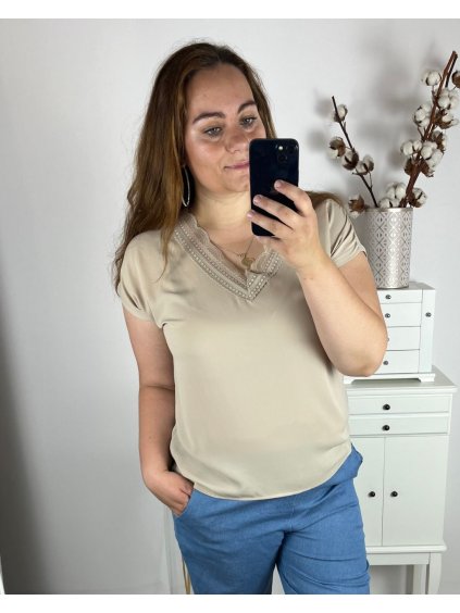 Tunika halenka s krajkou krátký rukáv dámská nadrozměr (44/46/48  ONE SIZE) ITALSKÁ MÓDA IMWEC24041/DUR (Velikost 44/46/48, Barva béžová)