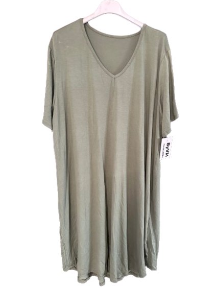 Šaty oversize krátký rukáv dámské nadrozměr SIMONE (60/62 ONE SIZE) ITALSKÁ MÓDA IMD24056/DR (Velikost 60/62, Barva Černá)