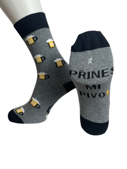 Ponožky veselé pivo slabé pánské CRAZY SOCKS přines mi pivo pro pivaře (40-43,44-47) POLSKÁ MODA DPP22026A/DUR (Velikost 40-43, Barva Černá)