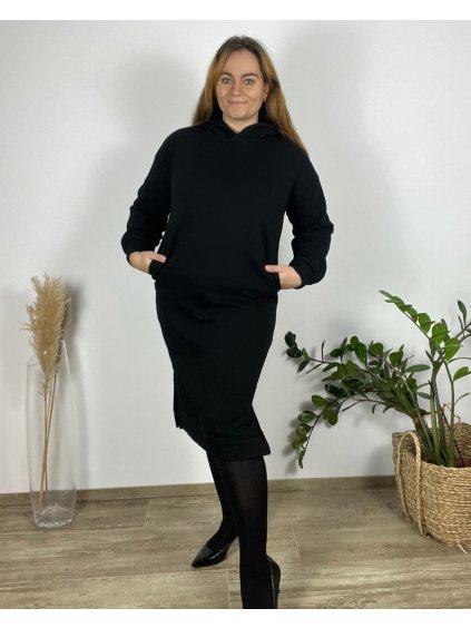 Šaty mikinové s kapucí dlouhý rukáv dámské nadrozměr(46/48/50) ITALSKÁ MÓDA IMP23011/DR (Velikost 48/50, Barva Černá)