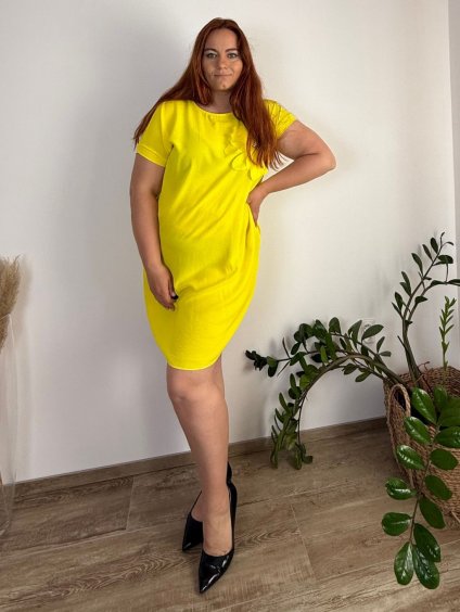 Šaty krátké letní krátký rukáv dámské nadrozměr LAMPEDUSA (48/50/52 ONE SIZE) ITALSKÁ MÓDA IM425216/DU (Velikost 50/52, Barva žlutá)